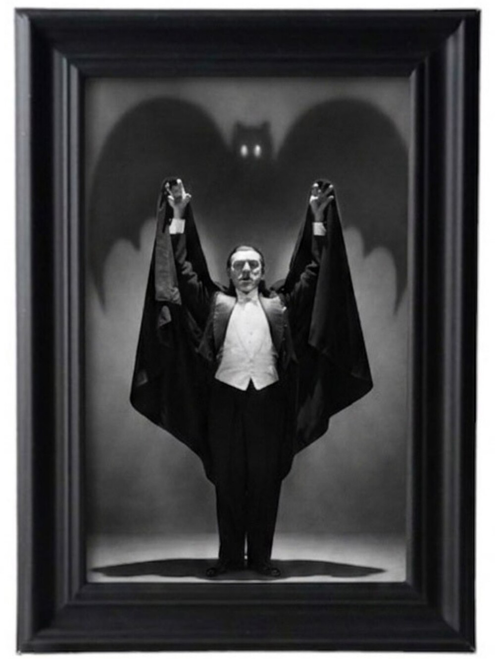 Vintage Dracula Bela Lugosi Vampire Horror classic cult monster Universal retro